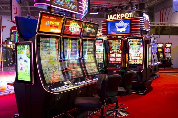 Live casino and sportsbook interface